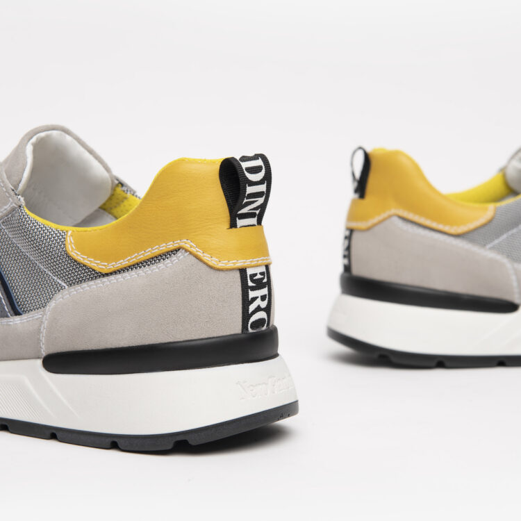 Sneakers grises homme NeroGiardini. Référence : E202351U 112 Colorado fumo
