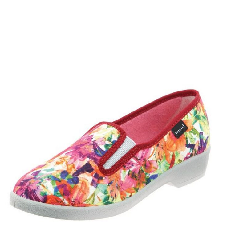 Pantoufles fermées Fargeot pour femme. Référence : Suzanne Bordeaux. Disponible chez Chauss'Family magasin de chaussures à Issoire.