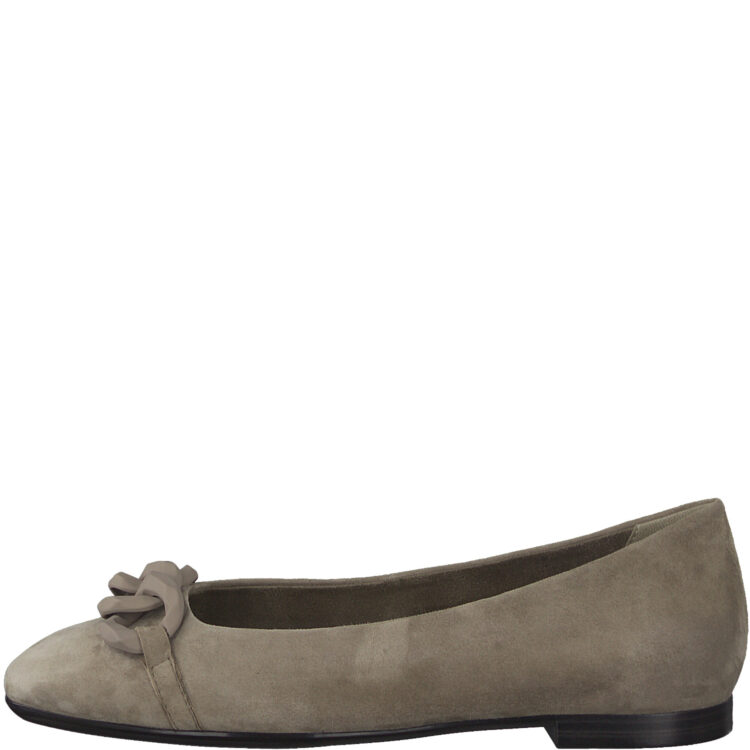 Ballerines Taupe pour femme marque Tamaris. Référence 22103-29 378 Taupe Suede. Disponible chez Chauss'Family magasin de chaussures à Issoire