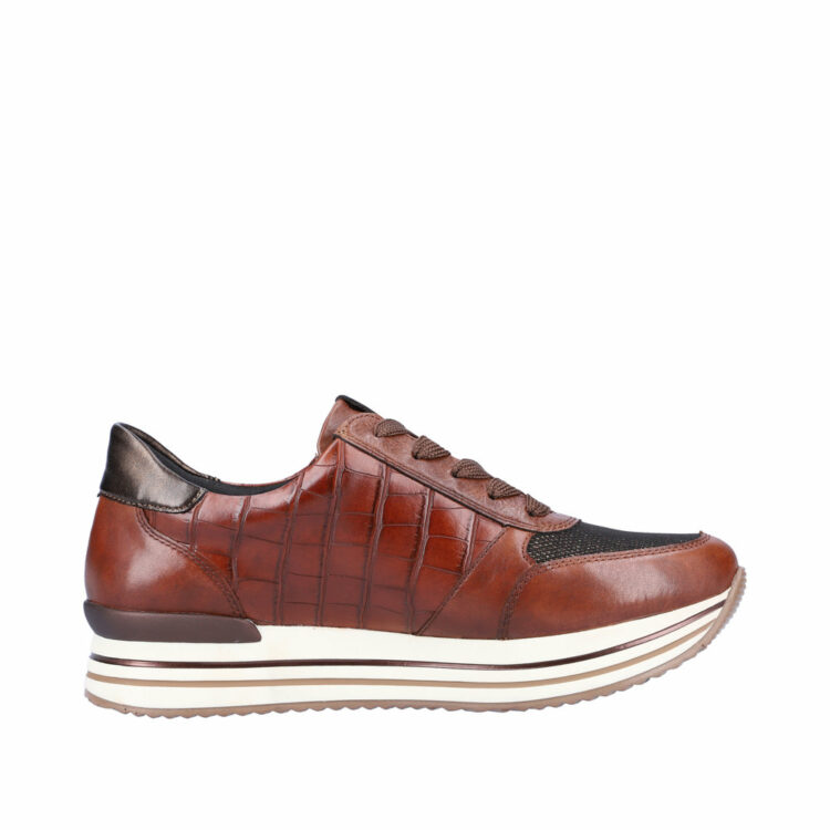 Baskets à plateforme pour femme marque Remonte. Référence D1300-25 Chestnut. Disponible chez Chauss'Family magasin de chaussures Issoire