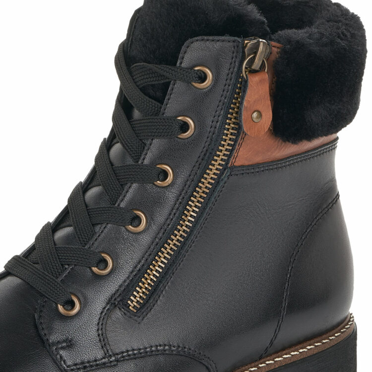 Bottines chaudes pour femme de la marque Remonte. Référence D8463-01 Schwarz. Disponible chez Chauss'Family Issoire.
