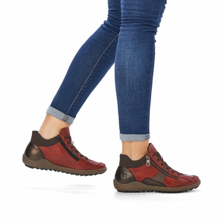 baskets montantes brique pour femme marque Remonte. Référence R1481-38 Ziegel. Disponible chez Chauss'Family magasin de chaussures à Issoire