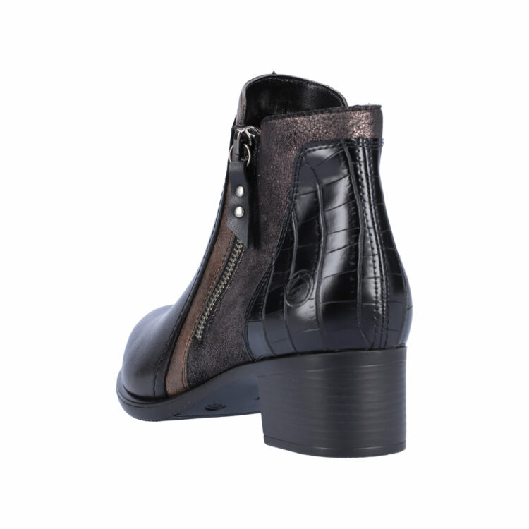Bottines noires pour femme marque Remonte. Référence R5172-02 Schwarz Antik . Disponible chez Chauss'Family magasin de chaussures Issoire.