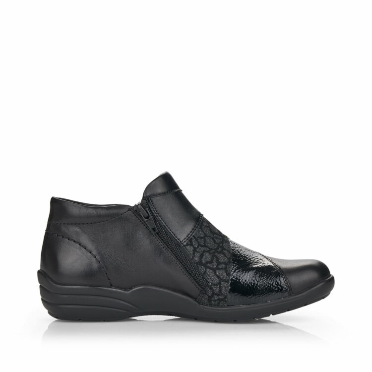 Bottines noires pour femme marque Remonte. Référence R7674-03 Schwarz . Disponible chez Chauss'Family magasin de chaussures Issoire.