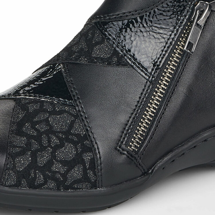 Bottines noires pour femme marque Remonte. Référence R7674-03 Schwarz . Disponible chez Chauss'Family magasin de chaussures Issoire.