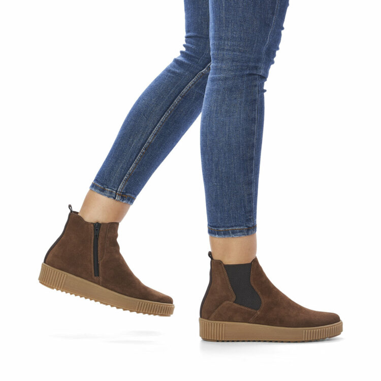 Bottines marron pour femme marque Remonte. Référence R7994-25 Amaretto. Disponible chez Chauss'Family magasin de chaussures Issoire.