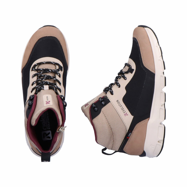 Baskets montantes pour femme marque Rieker. Référence 40460-62. Disponible chez Chauss'Family magasin de chaussures Issoire