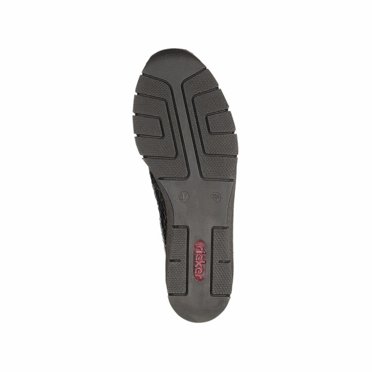Mocassin talon compensé de la marque Rieker. Référence 53766-45 Granit. Disponible chez Chauss'Family magasin de chaussures à Issoire.