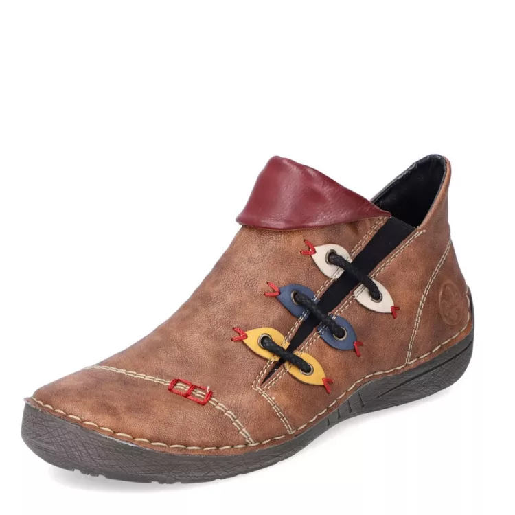 Bottines marron de la marque Rieker pour femme. Référence : 72581-22 Marron. Disponible chezz Chauss'Family magasin de chaussures à Issoire.