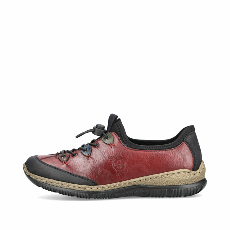 Baskets rouges pour femme marque Rieker. Référence N3271-36 Wine. Disponible chez Chauss'Family magasin de chaussures Issoire