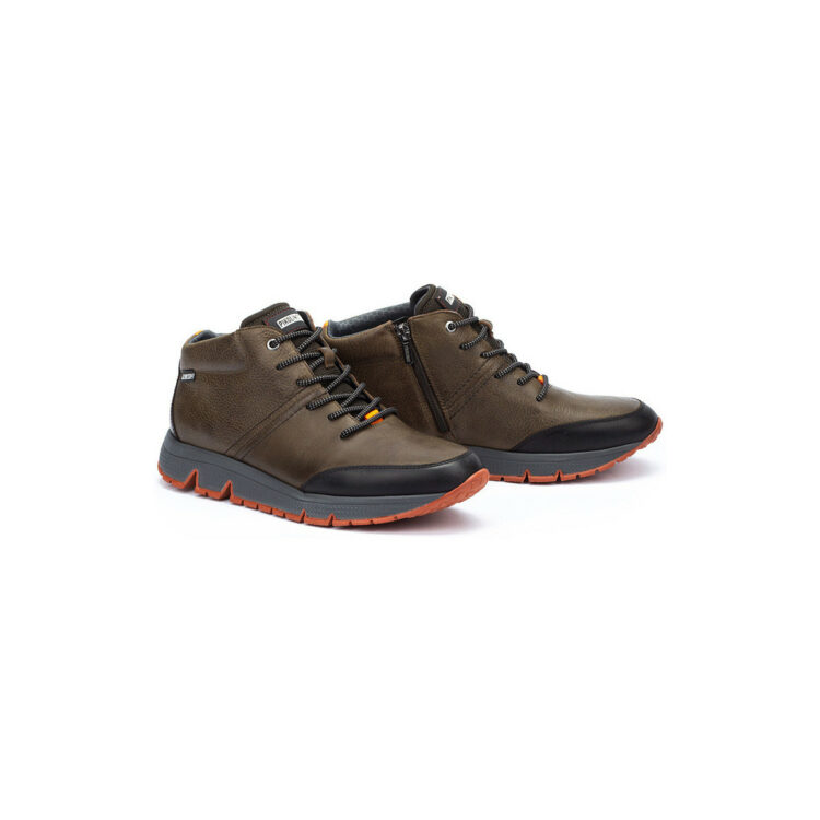 Bottines marron pour homme marque Pikolinos. Référence Ferrol M9U-8069NOC1 Kaki. Disponible chez Chauss'Family magasin chaussures Issoire