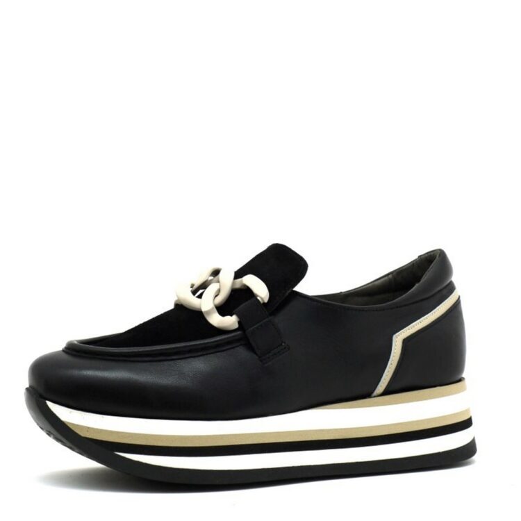 Mocassins noirs pour femme de la marque Softwaves. Référence 7.78.50/05 Black Disponible chez Chauss'Family magasin de chaussures à Issoire.