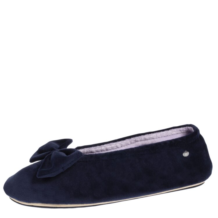Ballerines d'intérieur bleu marine pour femme marque Isotoner. Référence 97347 Marine. Disponible chez Chauss'Family magasin de chaussures Issoire