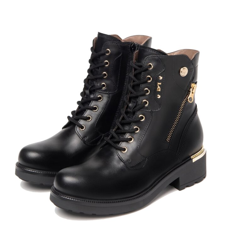 Bottines noires à lacets femme marque NeroGiardini. Référence I205846D 100 Nero. Disponible chez Chauss'Family magasin chaussures à Issoire