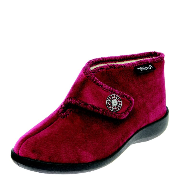 Pantoufles montantes pour femme marque Fargeot référence Caliope Bordeaux. Disponible chez Chauss'Family magasin de chaussures à Issoire.