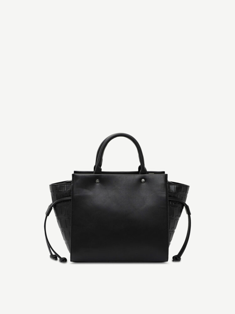 Sac cabas noir pour femme de la marque Tamaris. Référence Juliane 31901-100 Black . Disponible chez Chauss'Family magasin de chaussures et sacs à Issoire.