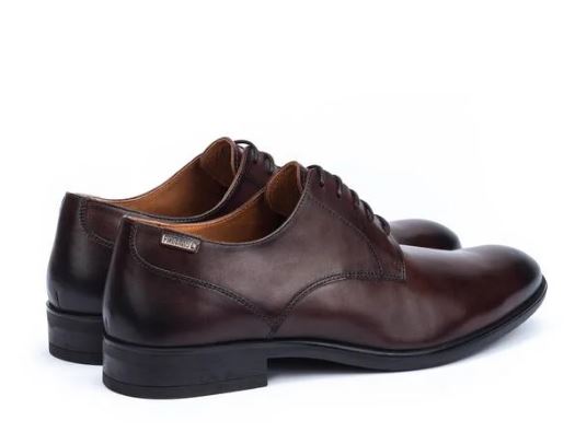 Derbies marron pour homme marque Pikolinos. Référence Bristol M75-4187 Olmo. Disponible chez Chauss'Family magasin de chaussures à Issoire.