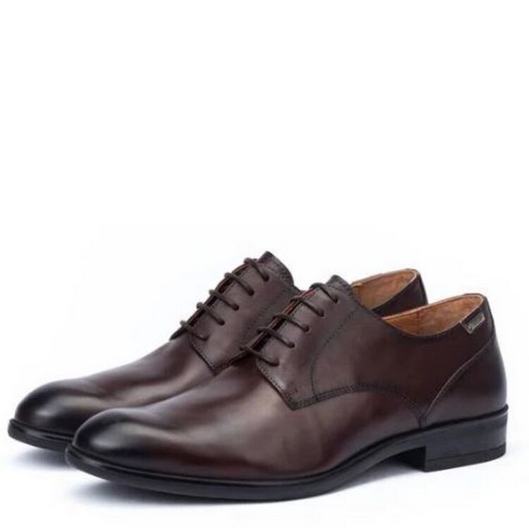 Derbies marron pour homme marque Pikolinos. Référence Bristol M75-4187 Olmo. Disponible chez Chauss'Family magasin de chaussures à Issoire.
