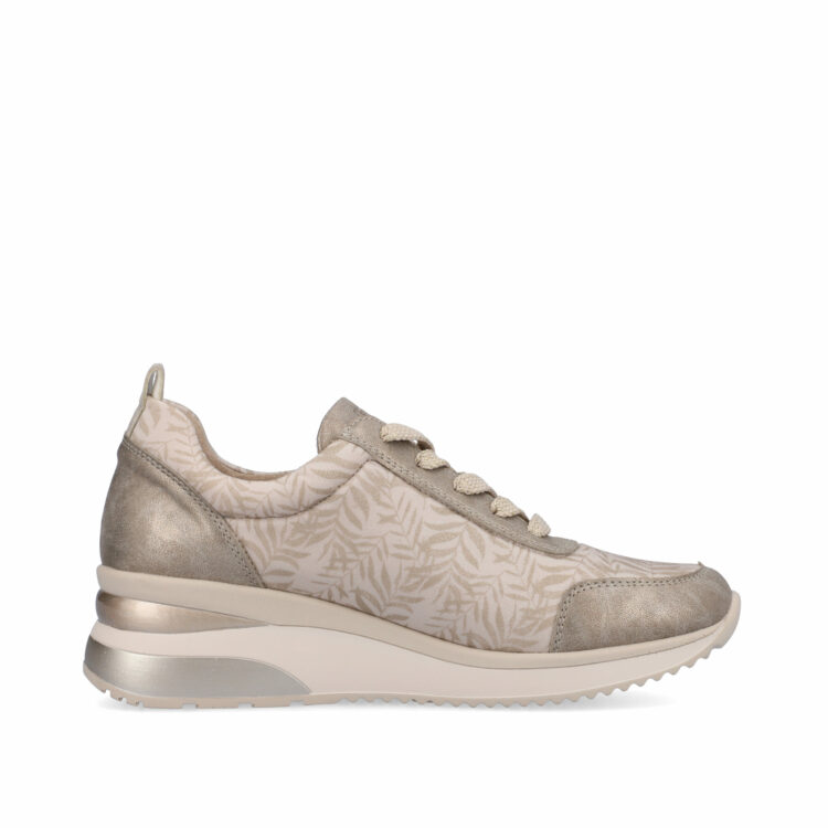 Baskets compensées pour femme marque Remonte. Référence D2401-60 Perle. Disponible chez Chauss'Family magasin de chaussures à Issoire.