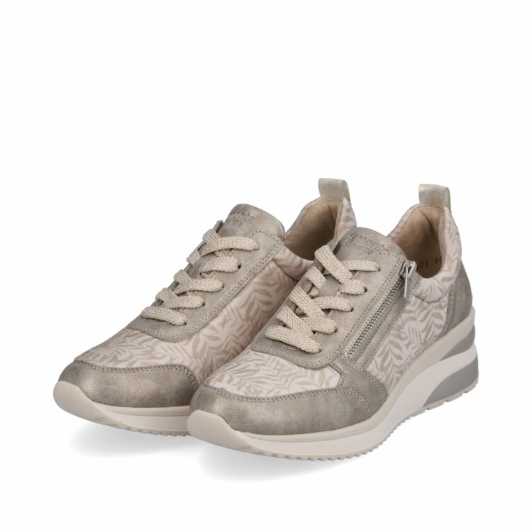 Baskets compensées pour femme marque Remonte. Référence D2401-60 Perle. Disponible chez Chauss'Family magasin de chaussures à Issoire.