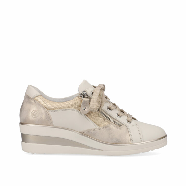 Baskets compensées pour femme marque Remonte. Référence R7216-60 Off White. Disponible chez Chauss'Family magasin de chaussures à Issoire.