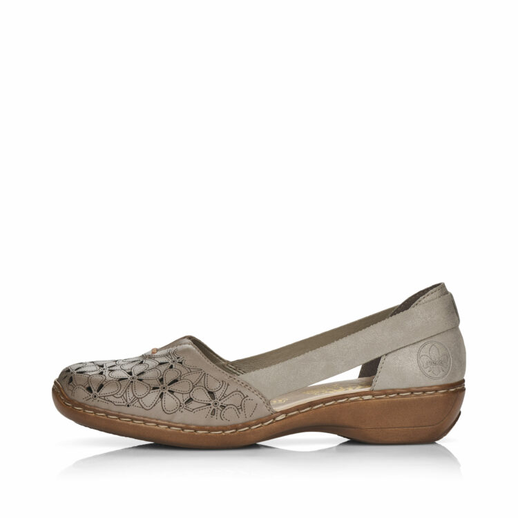 Mocassins beiges de la marque Rieker 41356-64 Seal. Référence Disponible chez Chauss'Family magasin de chaussures à Issoire.