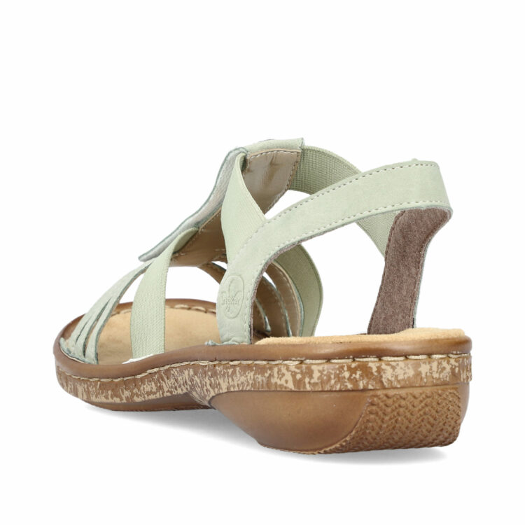 Sandales vertes pour femme de la marque Rieker. Référence : 628G9-52 Pistazie. Disponible chez Chauss'Family magasin de chaussures à Issoire.