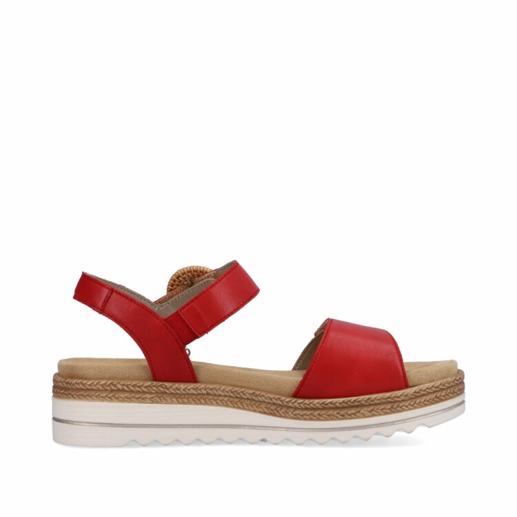 Sandales rouges pour femme de la marque Remonte. Référence : D0Q52-33 Flamme. Disponible chez Chauss'Family magasin de chaussures à Issoire.
