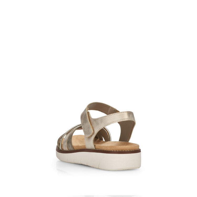 Sandales métallisées pour femme de la marque Remonte. Référence : D2058-90 Metallic gold. Disponible chez Chauss'Family magasin de chaussures à Issoire.
