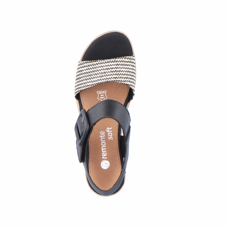 Sandales noires compensées pour femme de la marque Remonte. Référence : D6453-01 Schwarz. Disponible chez Chauss'Family magasin de chaussures à Issoire.