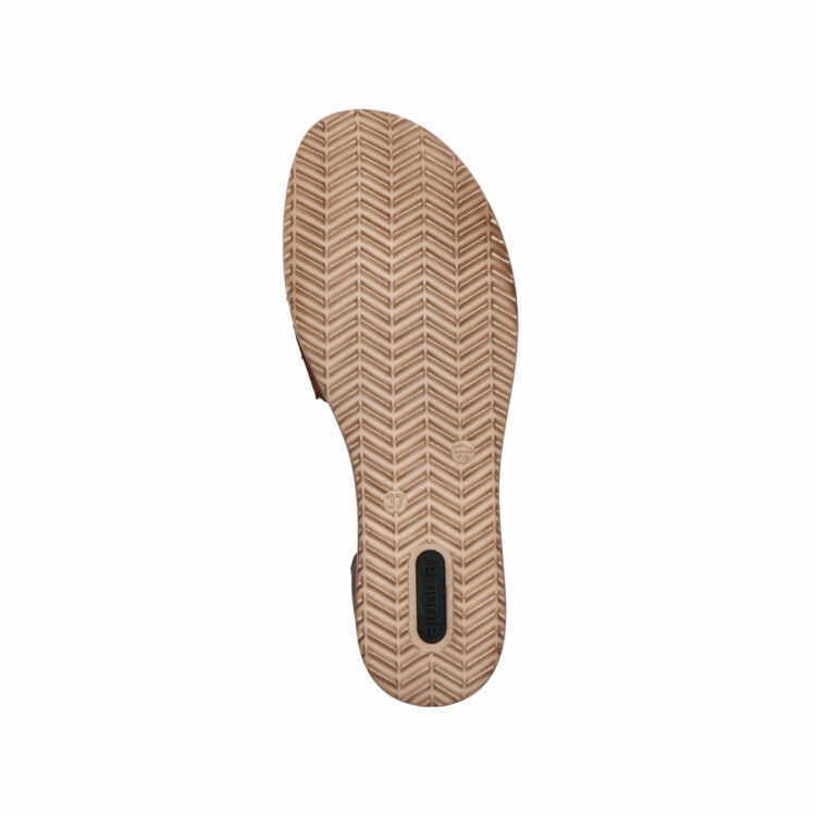 Sandales marron compensées pour femme de la marque Remonte. Référence : D6458-24 Muskat. Disponible chez Chauss'Family magasin de chaussures à Issoire.