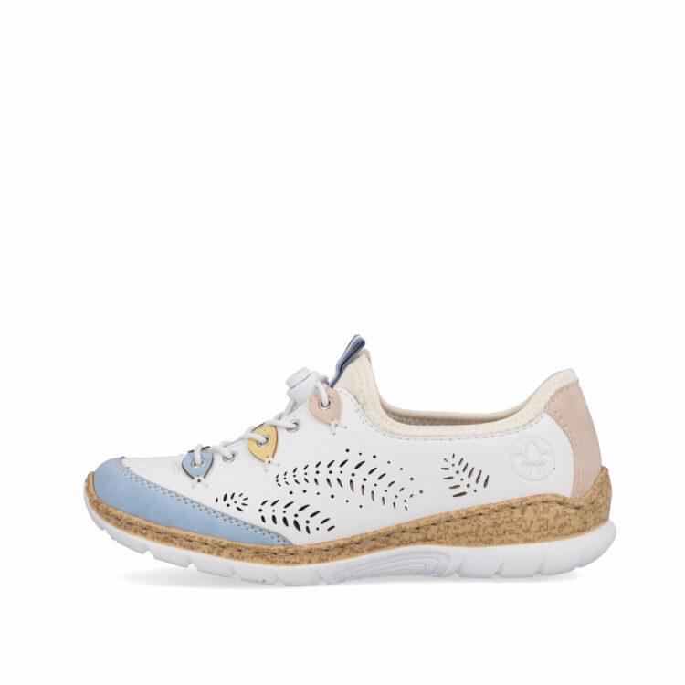Baskets élastiquées pour femme marque Rieker. Référence N4276-80 Weiss. Disponible chez Chauss'Family magasin de chaussures à Issoire.