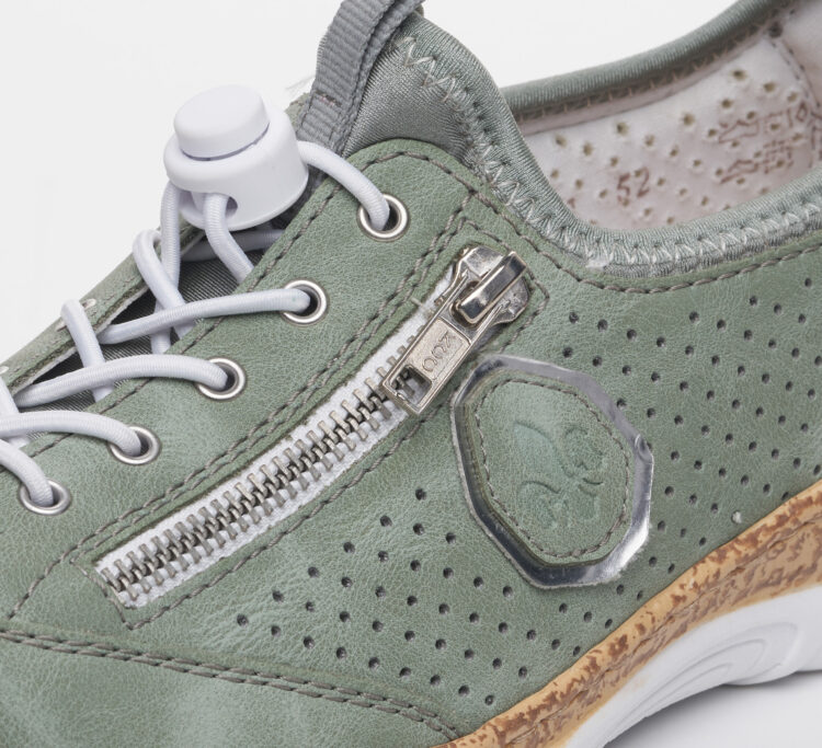 Baskets élastiquées pour femme marque Rieker. Référence N42V1-52 Mint. Disponible chez Chauss'Family magasin de chaussures à Issoire.