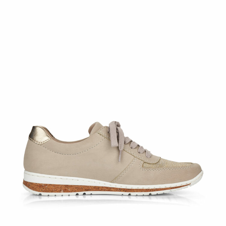 Baskets beiges pour femme marque Rieker. Référence N5121-60 Light gold. Disponible chez Chauss'Family magasin de chaussures à Issoire.