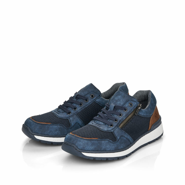 Baskets bleues pour homme marque Rieker. Référence B9006-14 Pazifik. Disponible chez Chauss'Family magasin de chaussures à Issoire.