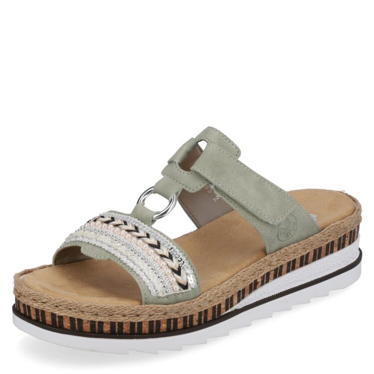 Mules vertes de la marque Rieker. Référence V79M6-52 Pistazie. Disponible chez Chauss'Family magasin de chaussures à Issoire.