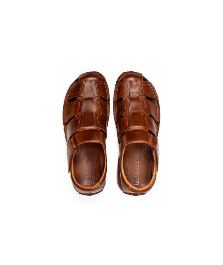 Sandales marron pour homme de la marque Pikolinos. Tarifa 06J-5433 Cuero. Disponible chez Chauss'Family magasin de chaussures à Issoire.