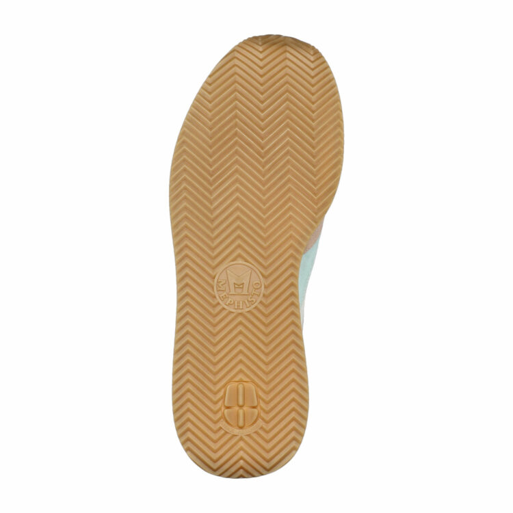 Baskets beiges de la marque Mephisto pour femme. Référence : Olimpia Sand. Disponible chez Chauss'Family magasin de chaussures à Issoire.