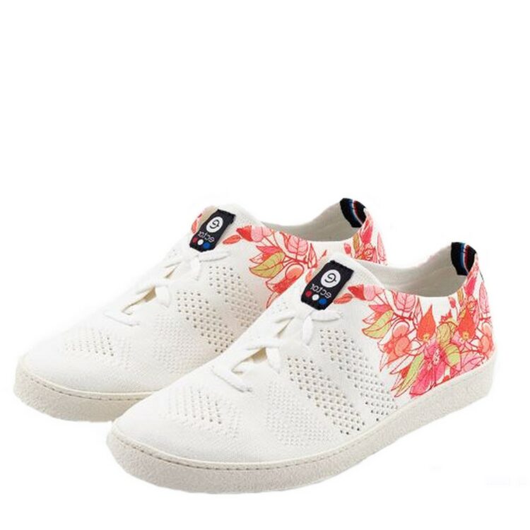 Baskets en toile éco-responsables de la marque Ector pour femme. Référence : Flowers Rose. Disponible chez Chauss'Family magasin de chaussures à Issoire.