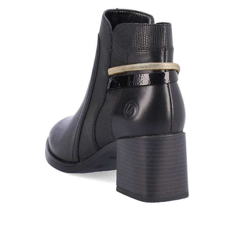 Bottines noires pour femme marque Remonte. Référence D0V74-01 Schwarz. Disponible chez Chauss'Family magasin de chaussures Issoire.