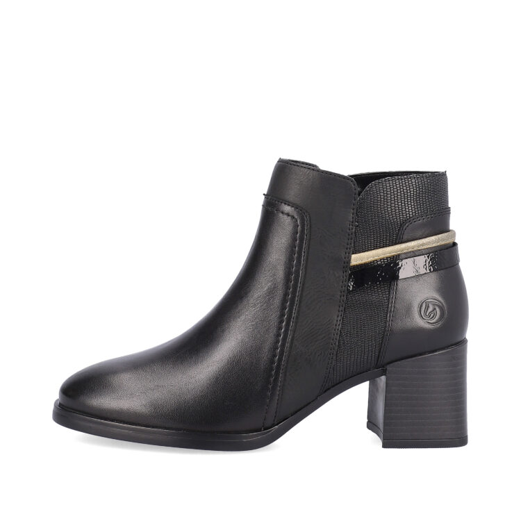 Bottines noires pour femme marque Remonte. Référence D0V74-01 Schwarz. Disponible chez Chauss'Family magasin de chaussures Issoire.