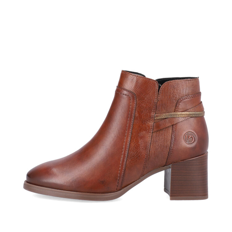 Bottines marron pour femme marque Remonte. Référence D0V74-22 Chestnut. Disponible chez Chauss'Family magasin de chaussures Issoire.