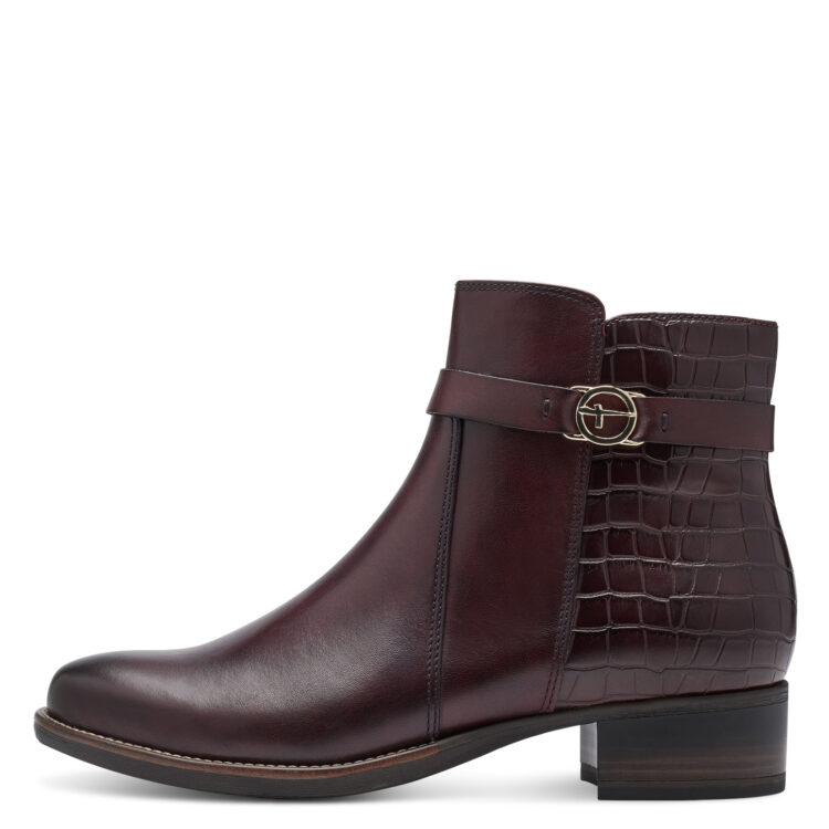 Bottines bordeaux de la marque Tamaris. Référence 25047-41 549 Bordeaux. Disponible chez Chauss'Family magasin de chaussures à Issoire.