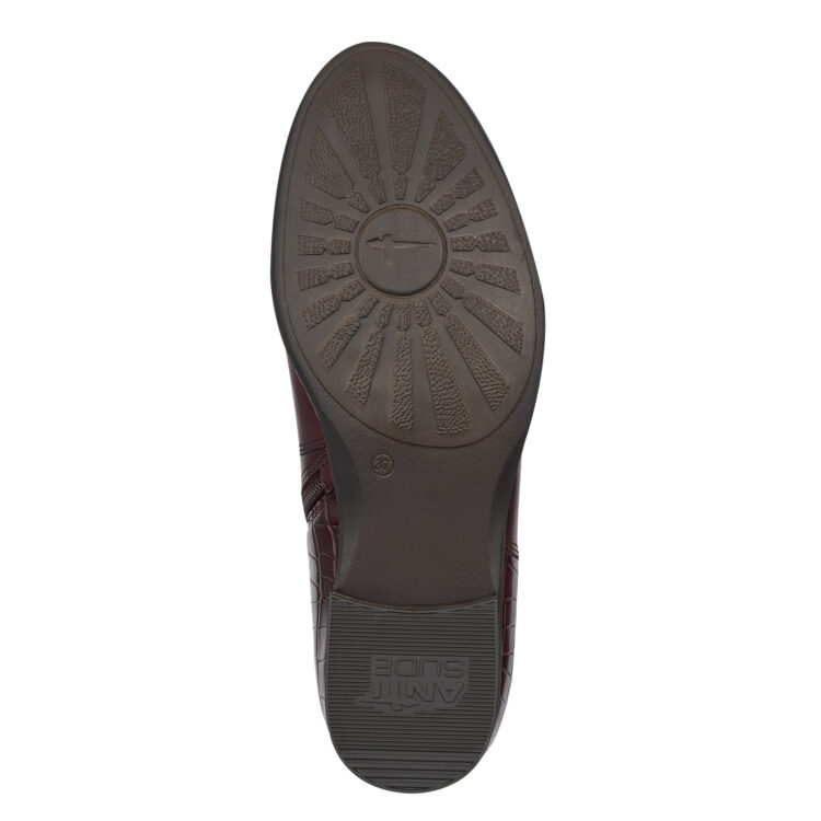 Bottines bordeaux de la marque Tamaris. Référence 25047-41 549 Bordeaux. Disponible chez Chauss'Family magasin de chaussures à Issoire.