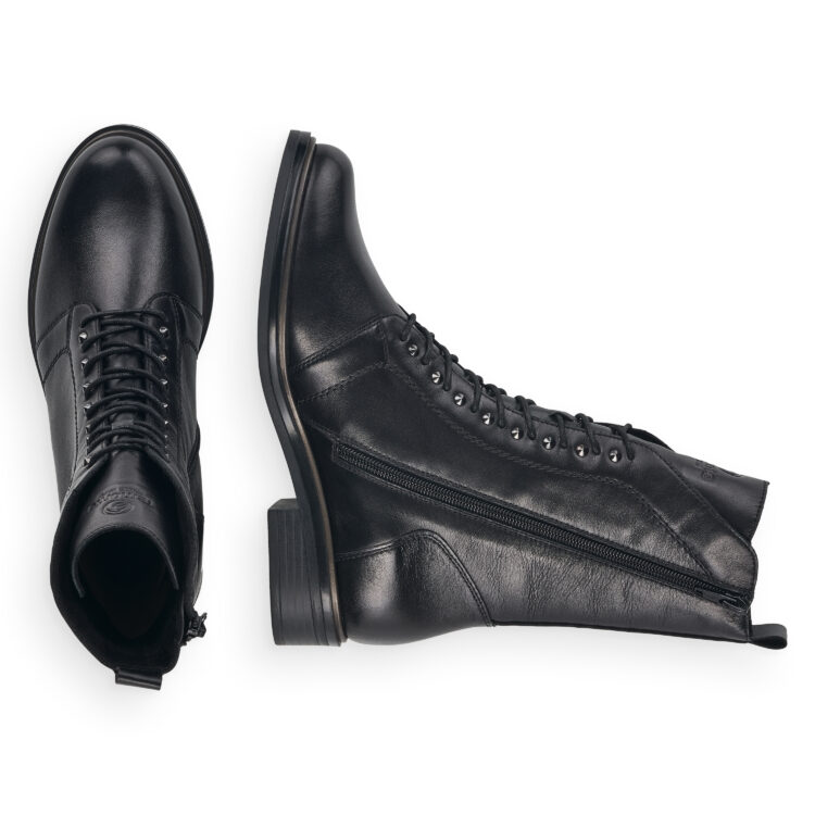 Bottes à lacets pour femme marque Remonte. Référence D8380-01 Schwarz. Disponible chez Chauss'Family magasin de chaussures Issoire.