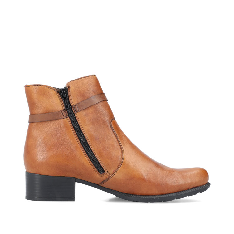 Bottines marron pour femme marque Rieker. Référence 78676-25 Tabacco. Disponible chez Chauss'Family magasin de chaussures Issoire.