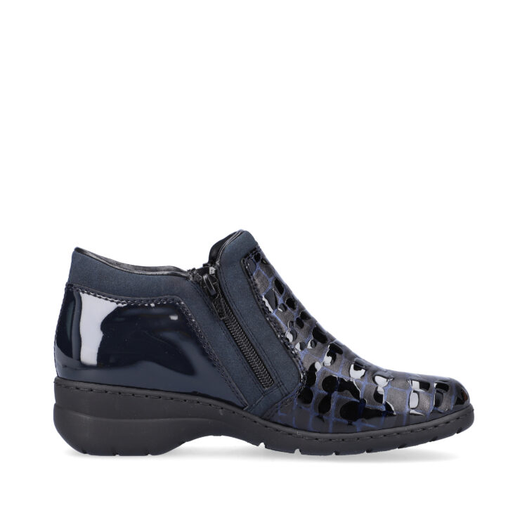 Bottines / bottillon bleus pour femme de la marque Rieker. Référence L4382-14 Navy. Disponible chez Chauss'Family magasin de chaussures à Issoire.