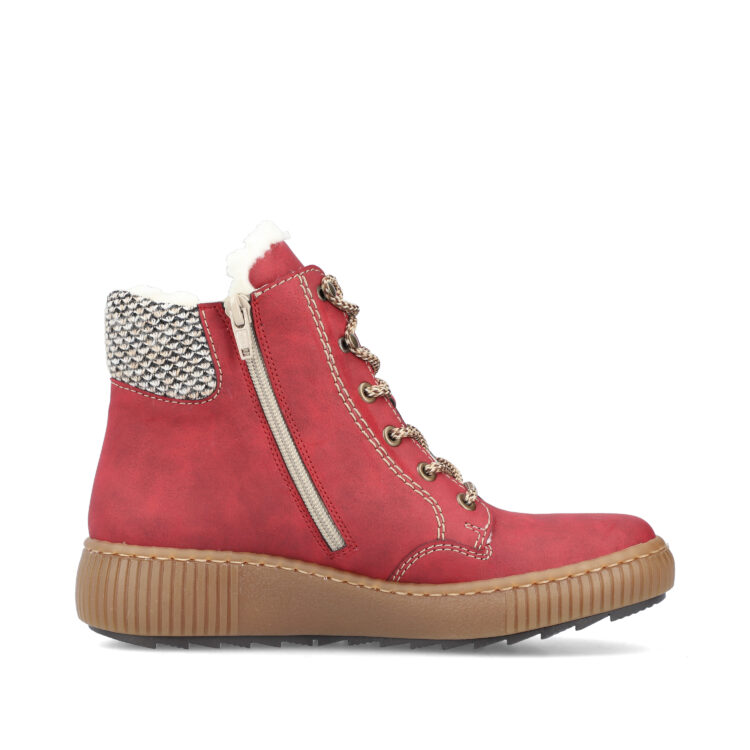 Bottines rouges chaudes pour femme marque Rieker. Référence Z6620-33 Rot. Disponible chez Chauss'Family magasin de chaussures Issoire.