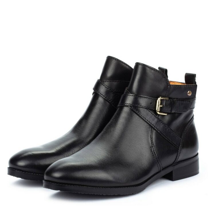 Bottines noires pour femme marque Pikolinos. Référence Royal W4D-8614 Black. Disponible chez Chauss'Family magasin de chaussures Issoire.