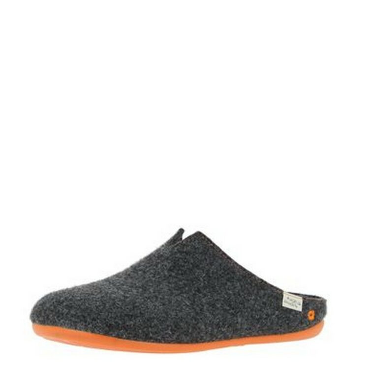 Mules en laine bouillie pour homme marque La maison de l'espadrille référence 6716 noir. Disponible chez Chauss'Family magasin de chaussures à Issoire.